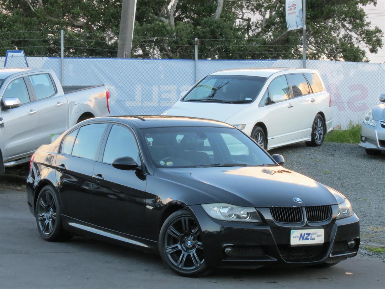 Бмв 320i 2009