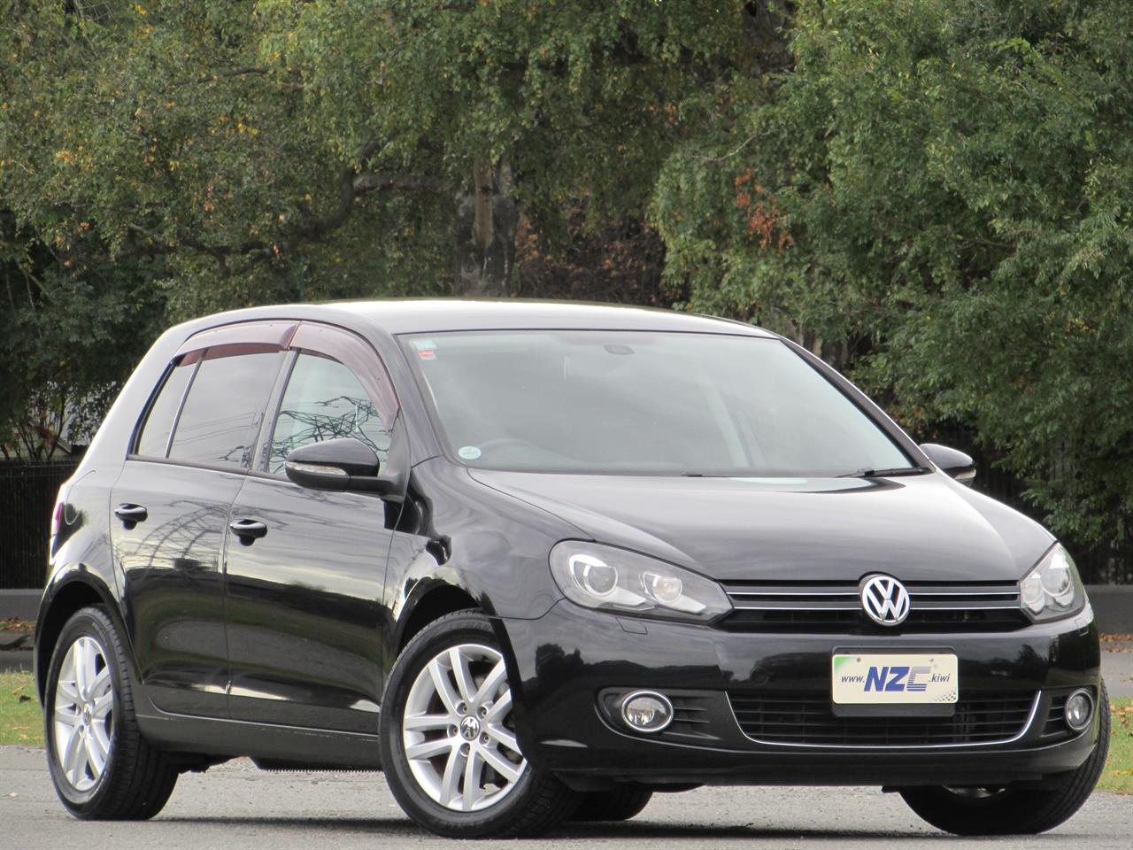 Volkswagen golf 2011 года